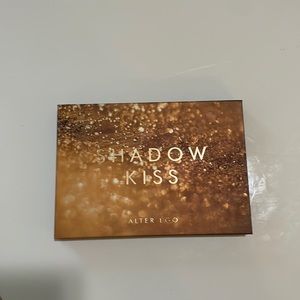 Shadow kiss palette, Alter Ego